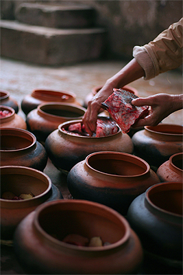 北部ハーナム省のブダイ村の煮魚